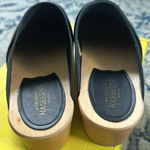 Black Swedish HASBEENS clogs. Size 38. - Picture 7 of 9
